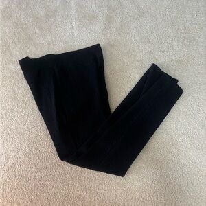 EUC Sleek Black Skinny Pants